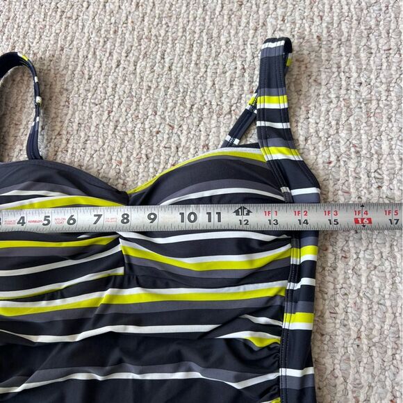 bond-eye Australia Nip Tuck Multifit Cup Swimsuit - Picture 9 of 10